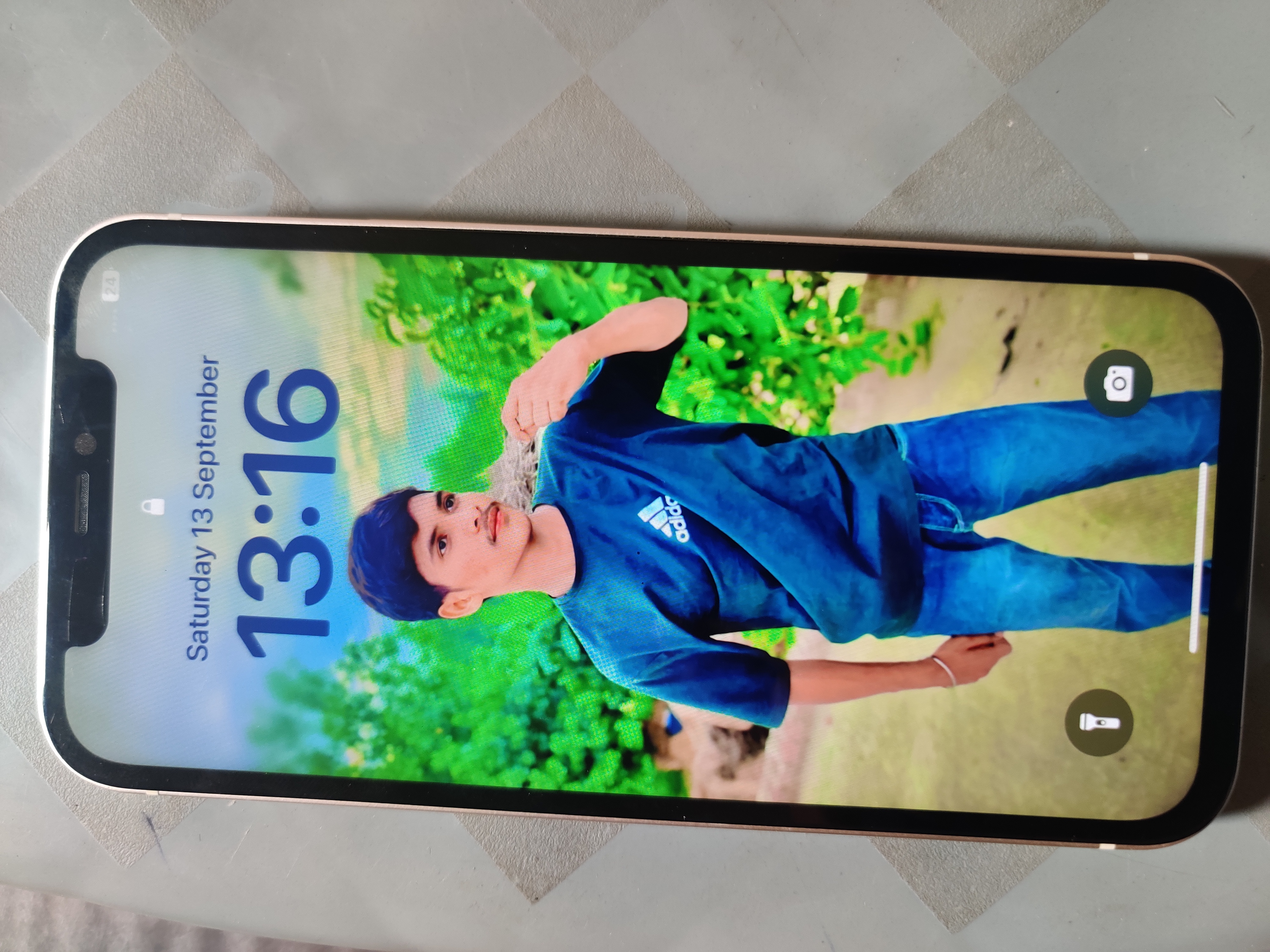 iPhone 12 4/64 for sale new condition